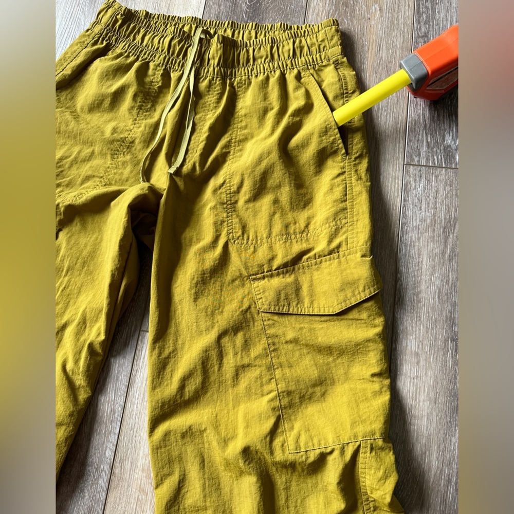 🛍️Quick Dry  Jogger pants with zipper ankle & elastic Size Small excellent. - Picture 9 of 10